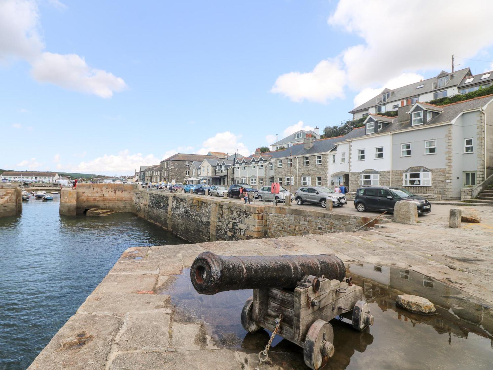 Sea Star Villa Porthleven Exterior photo